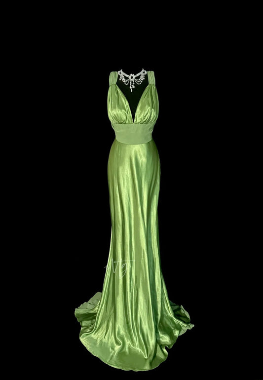 Stunning Mermaid V Neck Green Satin Backless With Ruffles Long Prom Dresses Formal Gowns MP592