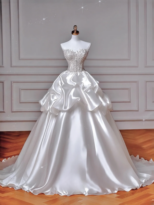 Princess Ball Gown Sweetheart Satin With Long Sleeves Beaded Bodice Appliques Princess Bridal Gowns Wedding Dress MP049