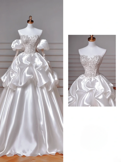 Prinzessin Ballkleid Herzförmiger Ausschnitt Satin Mit langen Ärmeln Perlenbesetztes Oberteil Applikationen Prinzessin Brautkleider Hochzeitskleid MP049