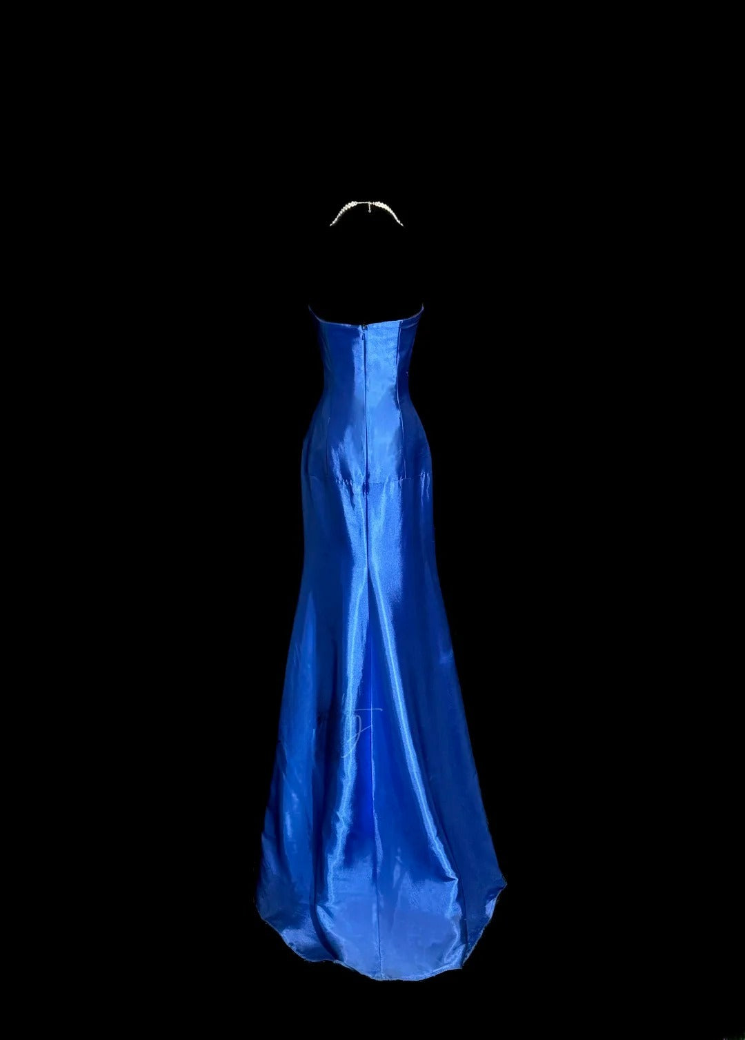 Elegantes Meerjungfrauen-Abendkleid Trägerlos Königsblau mit Falten Ärmellos Bodenlang MP641