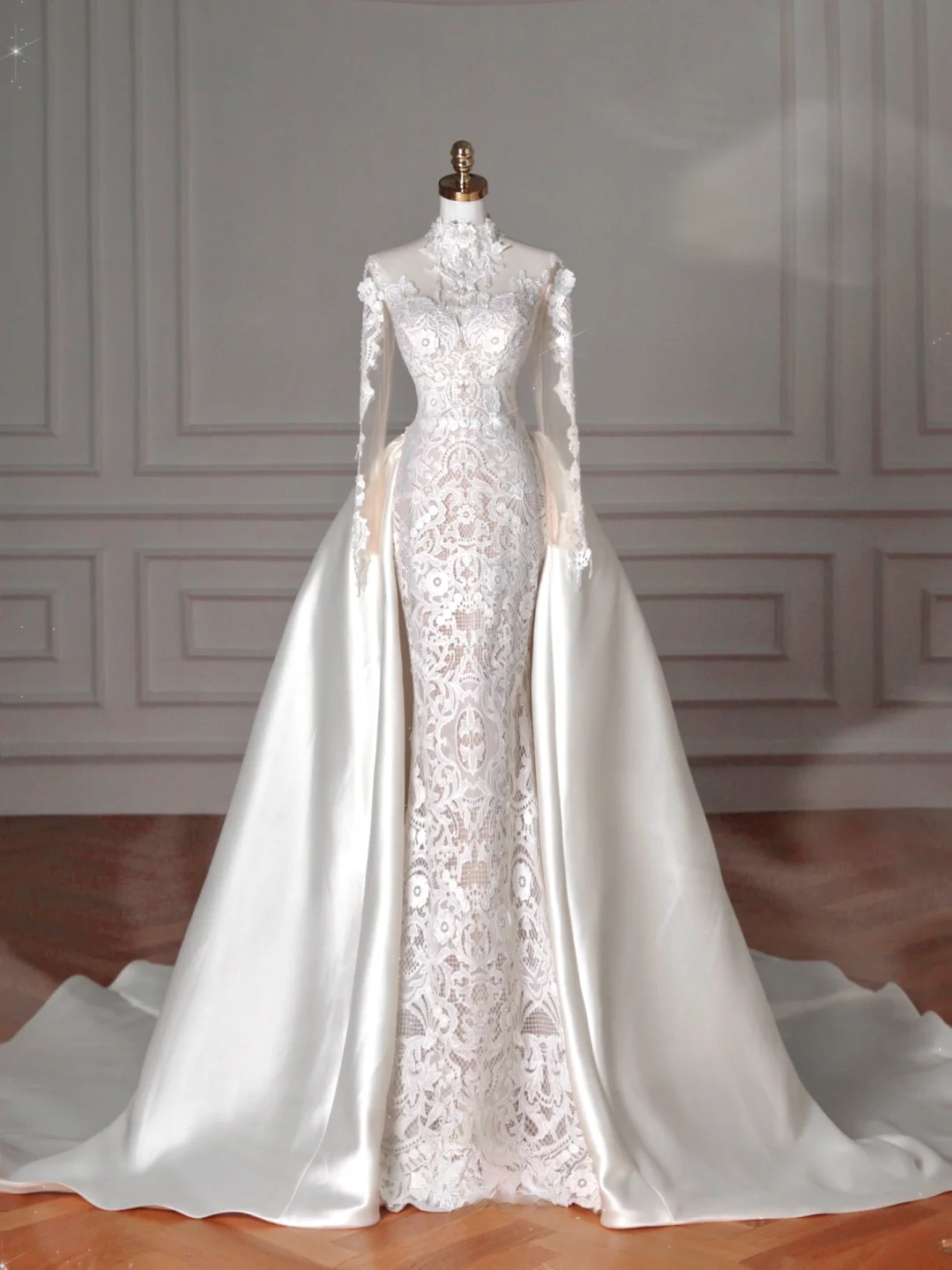 Robes de mariée sirène intemporelles à col haut, manches longues avec corsage en dentelle, traîne princesse MP057