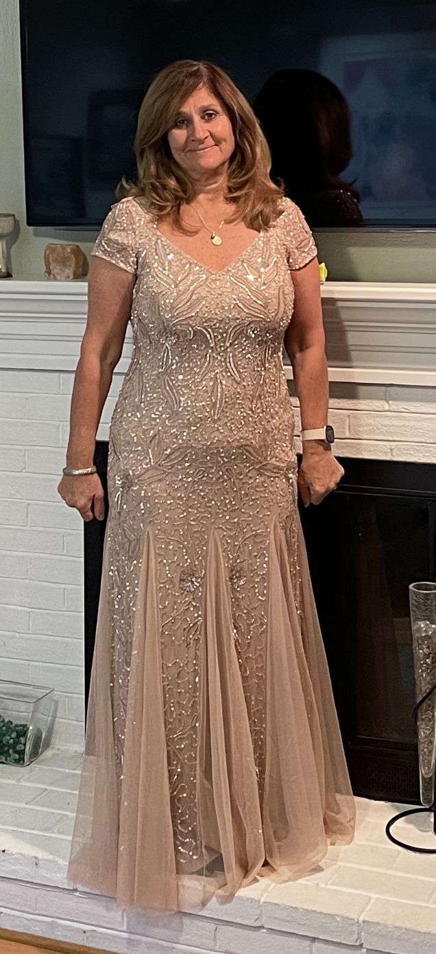Robes de mère de la mariée sirène scintillante à col en V en tulle champagne à manches courtes, longueur ras du sol, pour fête de mariage MP1165