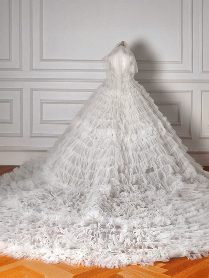 Wedding Dresses Fairytale Princesses Ball Gown Off The Shoulder Short Sleeves Tulle With Beadings Sweep Train Bridal Gown Wedding Dresses MP062