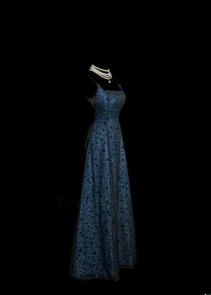 Glamouröses A-Linien-Spaghettiträger-Kleid aus blauem Satin mit schwarzer Spitze und Korsettoberteil, ärmellos, bodenlang, für den Abschlussball MP651