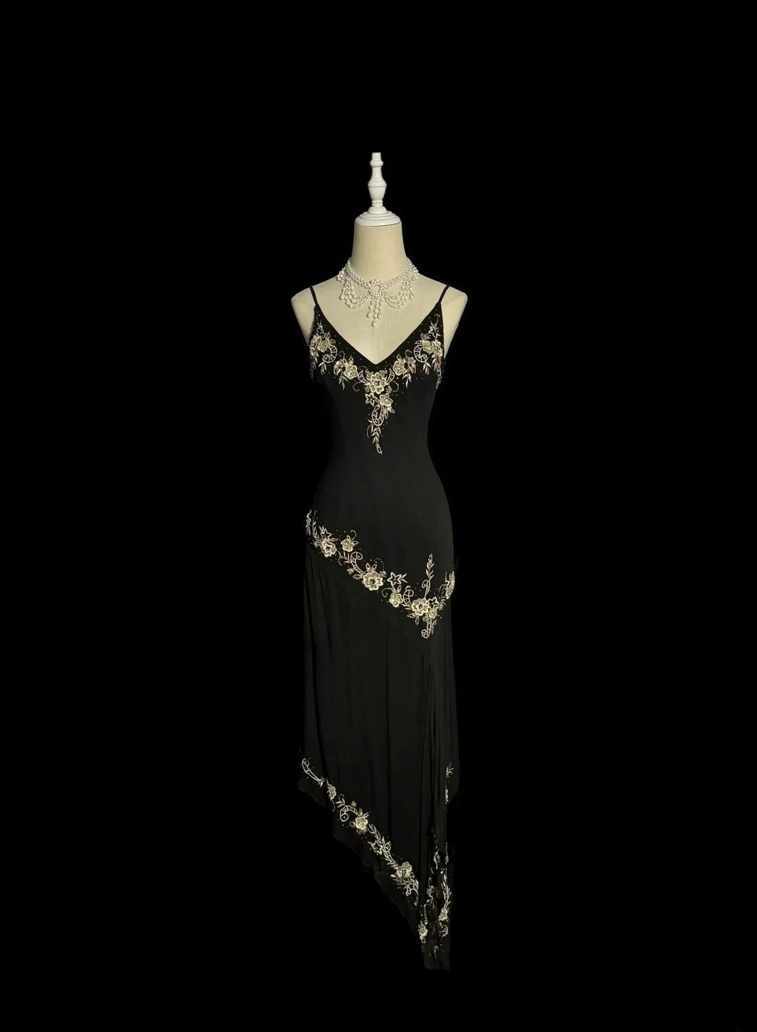 Classy Mermaid Spaghetti Strap Black With Embroidery Floor Length Prom Dresses MP653