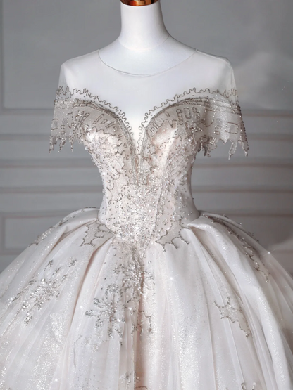Robes de mariée de luxe Princesses de conte de fées Robe de bal Col bateau Manches courtes Tulle avec perles Traîne de balayage Robes de mariée MP066