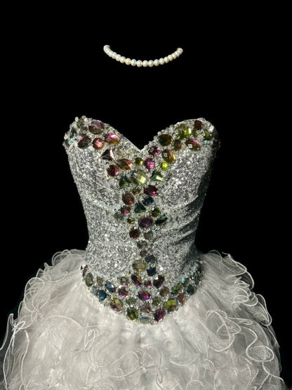 Robe de soirée scintillante en tulle blanc avec col en cœur, mini-robe de bal de rentrée, robe de cocktail tendance, tenues de fête de remise des diplômes MP1176