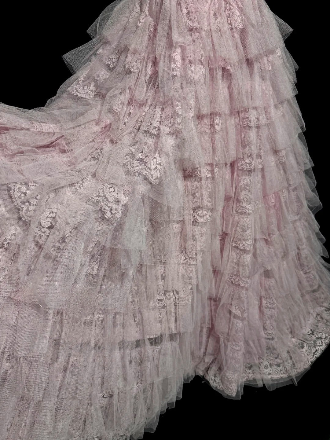 Robe de Bal Vintage sans Bretelles Thème Rétro pour Bal de Promo avec Volants Robe de Soirée Longue Années 2000 Inspiration Robes de Bal Tendance MP1181