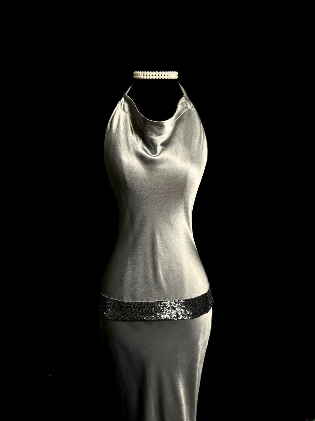 Modische Meerjungfrauen-Neckholder-Abendkleider in Grau, rückenfrei, im Retro-Stil der 90er/Y2K, lange Ballkleider MP1232