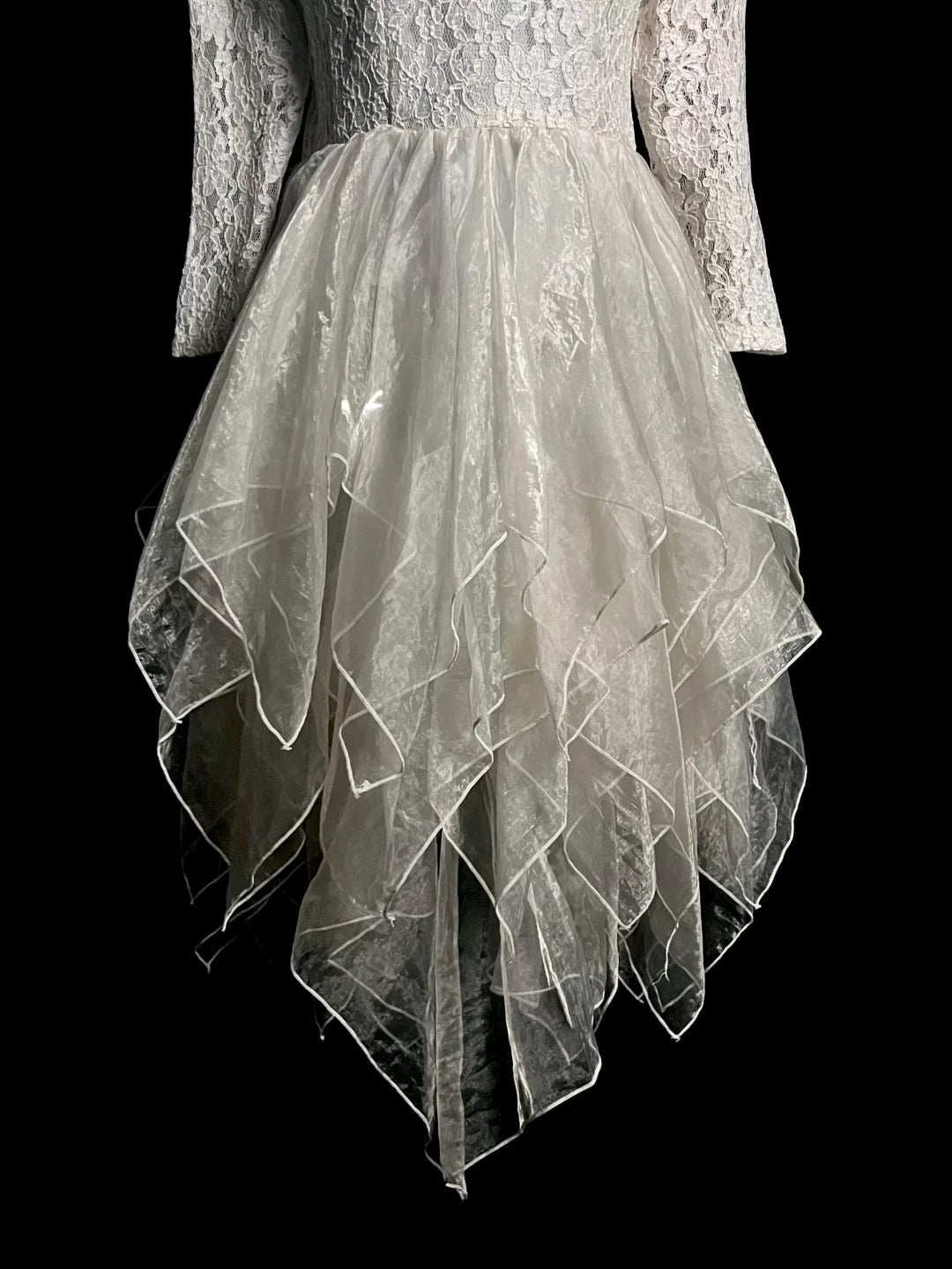 Vintage A Line Off The Shoulder Ivory Lace With Long Sleeves Short Bridal Gowns Summer Wedding Dresses MP1427