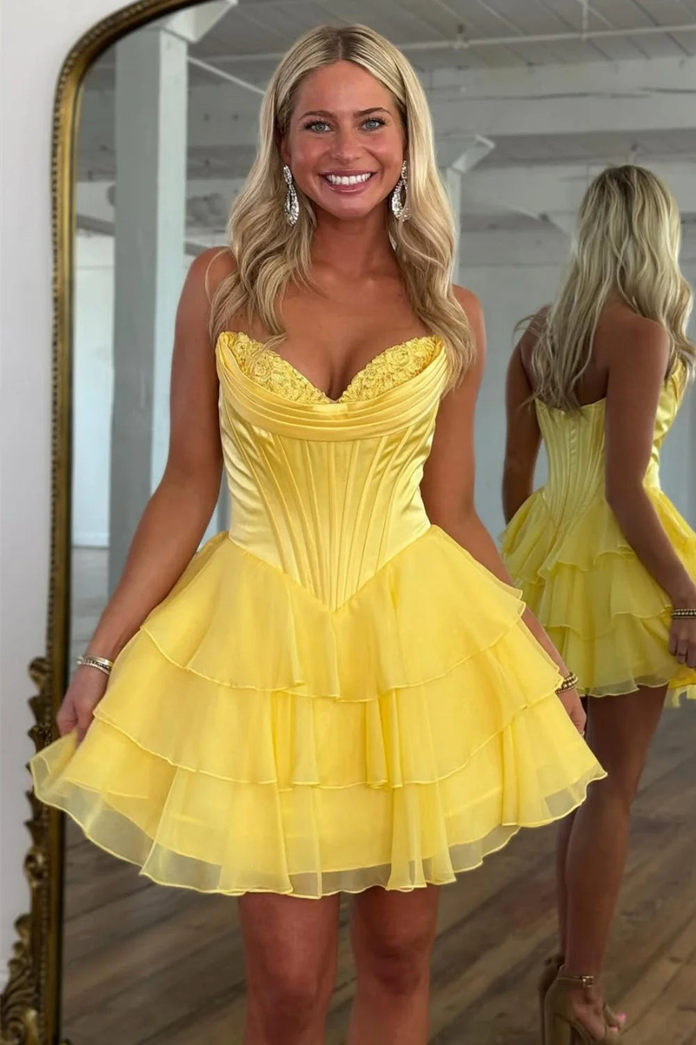 Cute A Line Sweetheart Yellow Chiffon With Lace Short 16th Birthday Outfits Homecoming Dress MP796