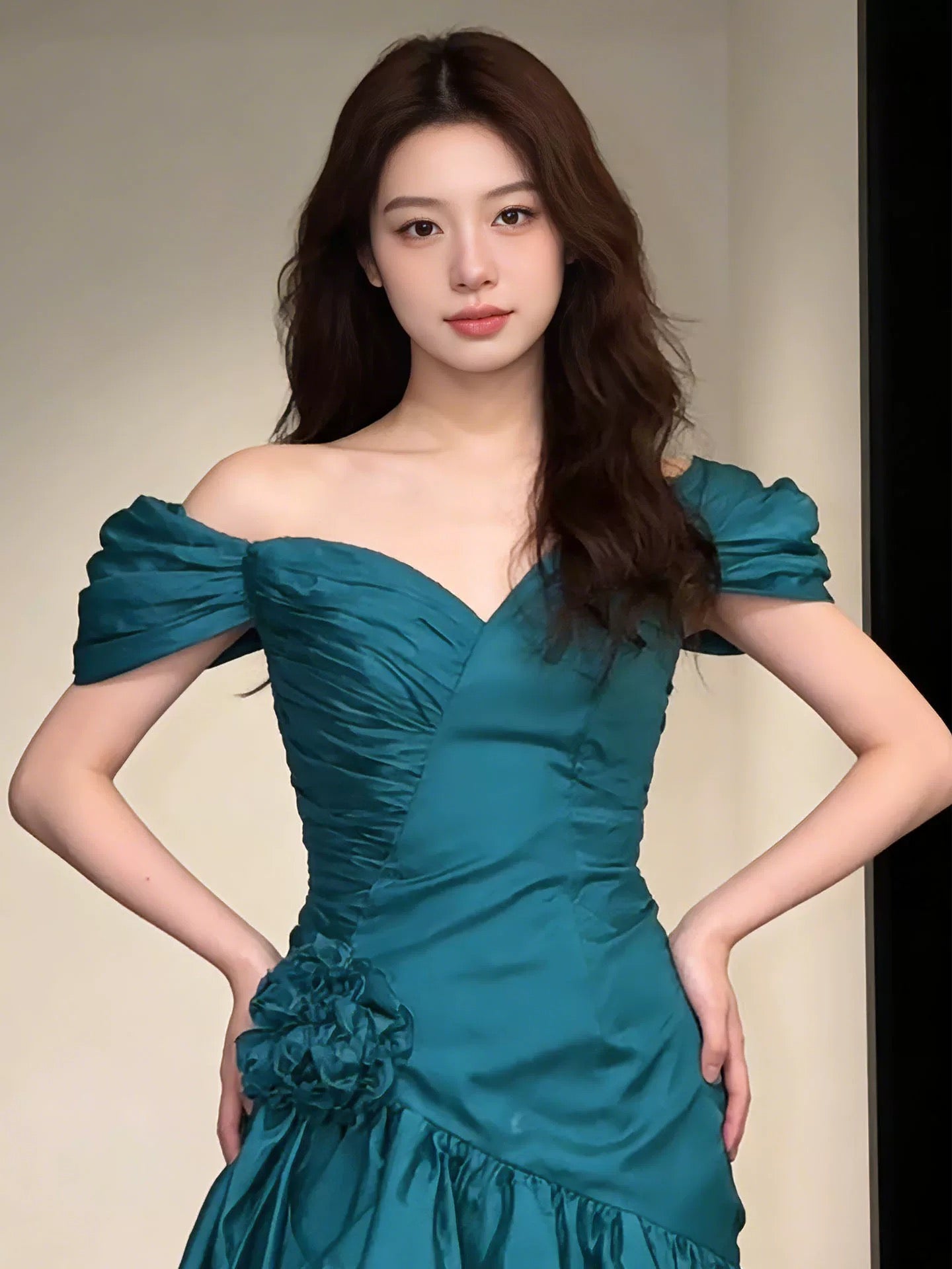 Chic Sheath Off The Shoulder Satin Short Sleeves Ideas For Women Homecoming Dresses Party Outfit MP284