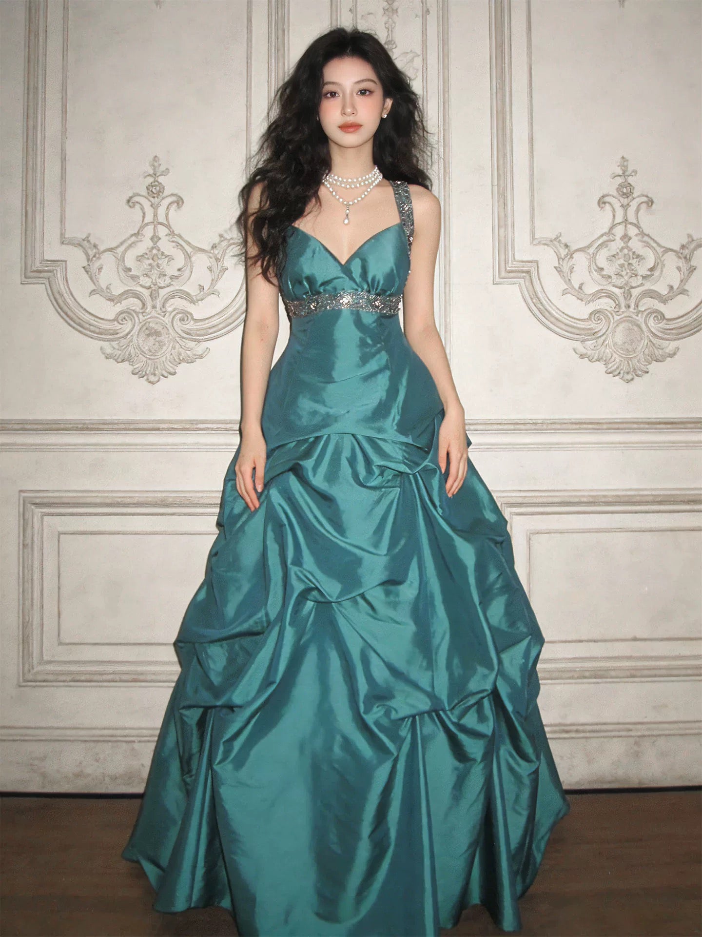 Vintage Long Prom Dresses Ball Gown Straps With Pleated Formal Dress Graduation Gowns MP287