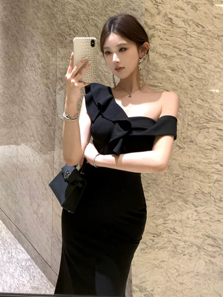 Robe de soirée simple en satin noir, à une épaule, pour femme, tenue de fête, de vacances ou de plage MP200