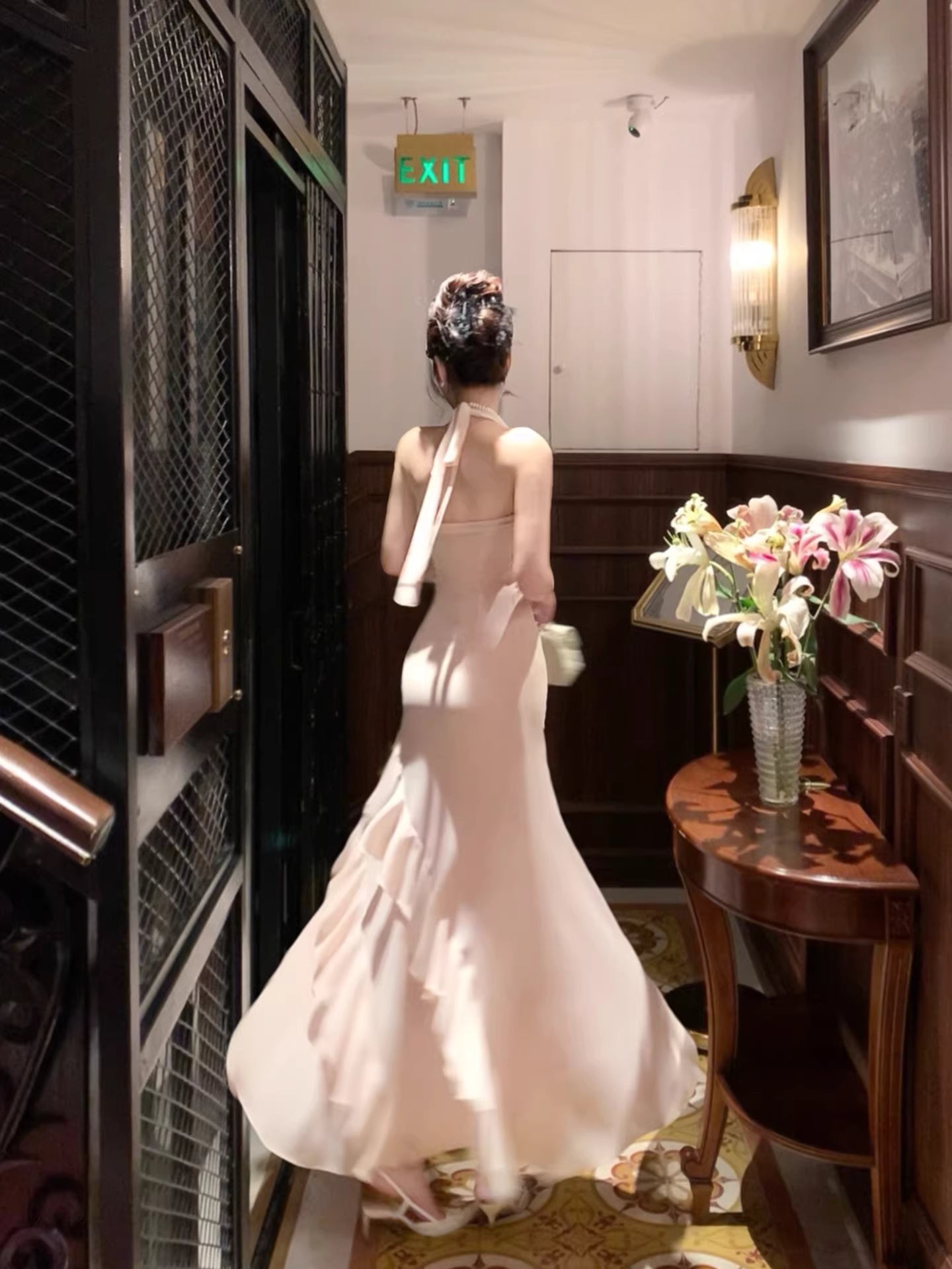 Meerjungfrauenkleid im französischen Stil, Neckholder, rosa Chiffon-Lagen, für Damen, Partykleid, lange Abendgarderobe MP169