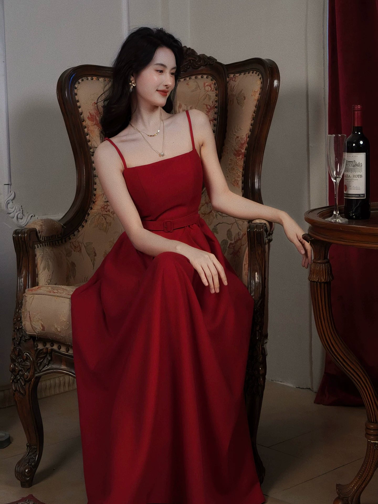 Einfaches A-Linien-Spaghettiträger-Kleid aus rotem Satin für Damen zum 21. Geburtstag, beeindruckendes Abendoutfit MP100
