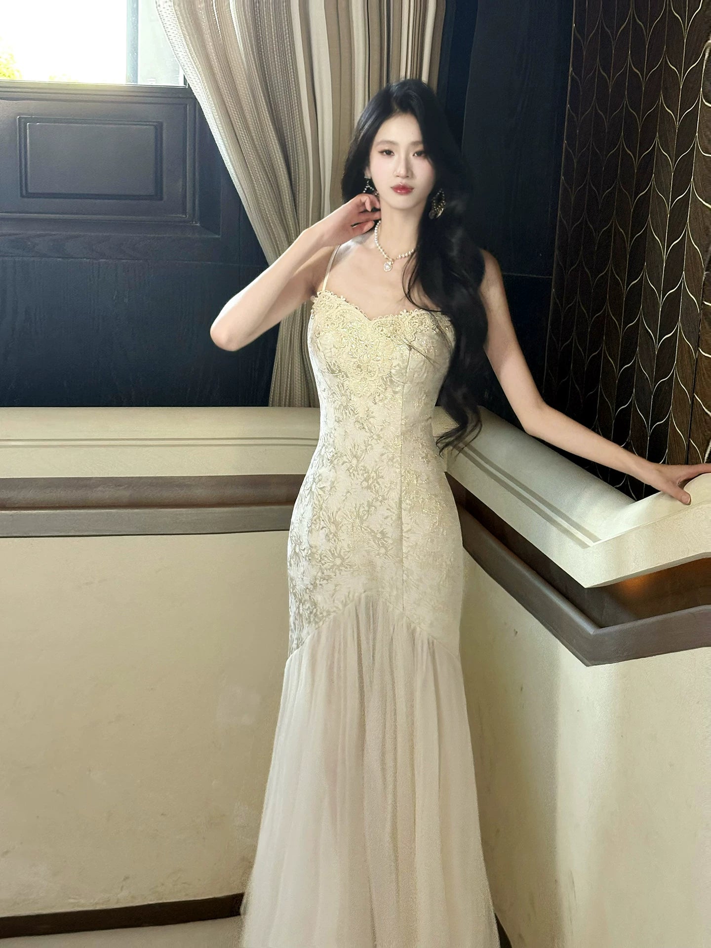 Elegant Mermaid Spaghetti Strap Gold Lace 18th Birthday Gown For Women Party Dresses Holiday Beach Outfits MP222