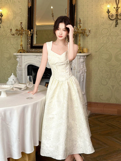 Charmante robe de soirée satinée ivoire, coupe trapèze, col en V, pour le 21e anniversaire d'une femme, tenue de soirée MP107