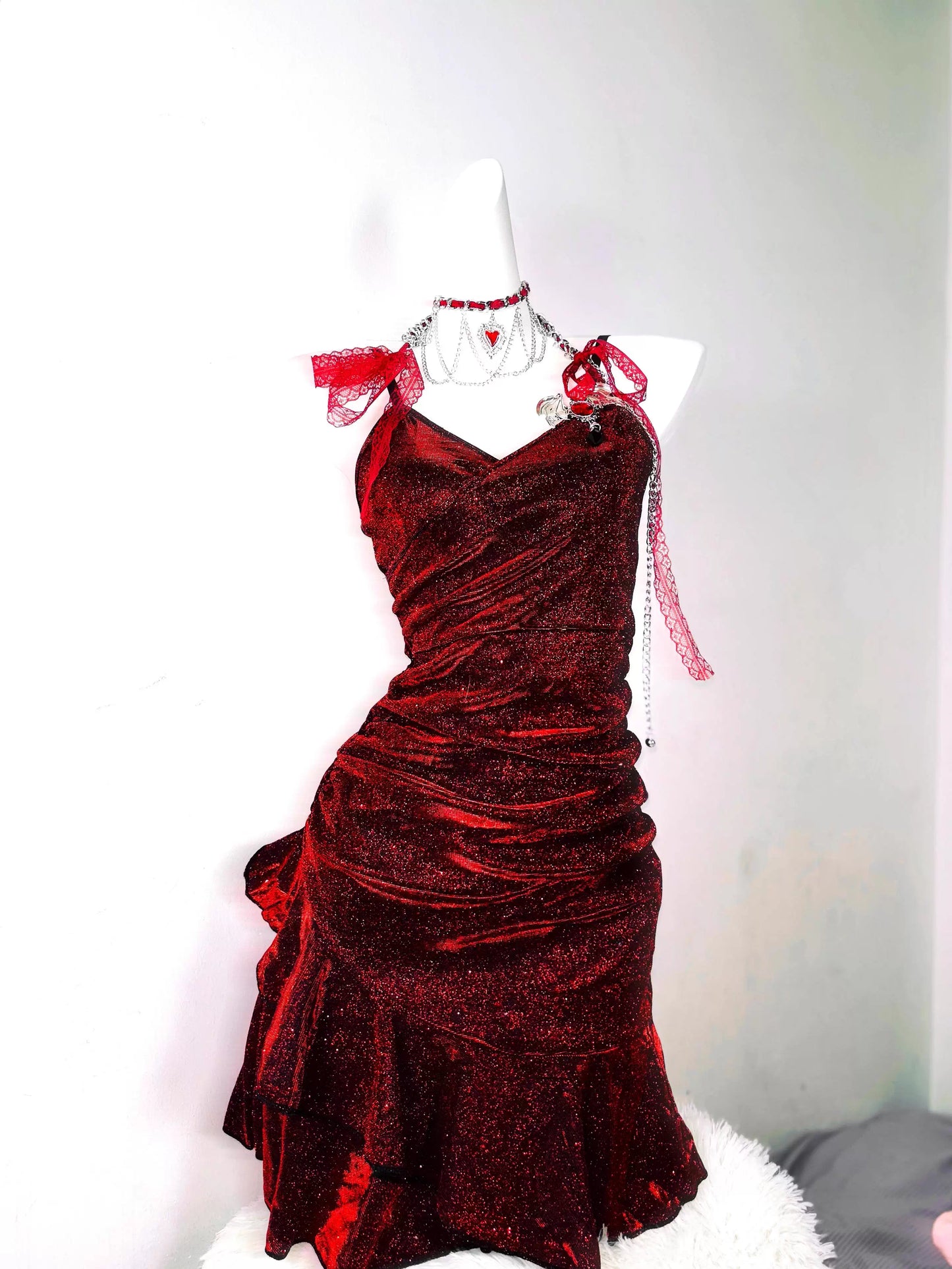 Robe de soirée courte sirène sexy à fines bretelles bordeaux à sequins, tenues de soirée MP166