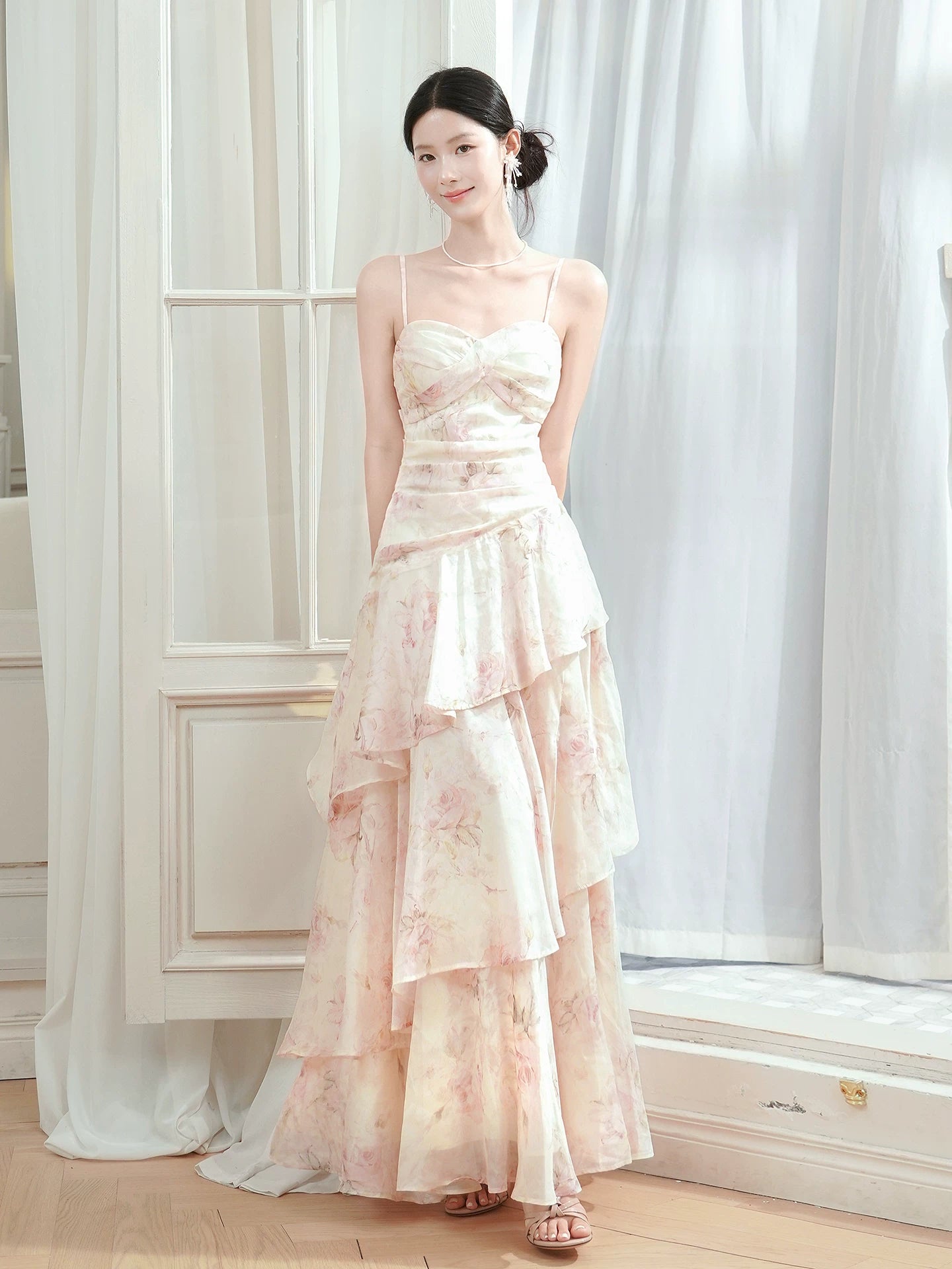 Idées de Robe de soirée queue de sirène simple en mousseline florale à bretelles spaghetti pour femme, tenue de soirée pour impressionner le 21e anniversaire MP112