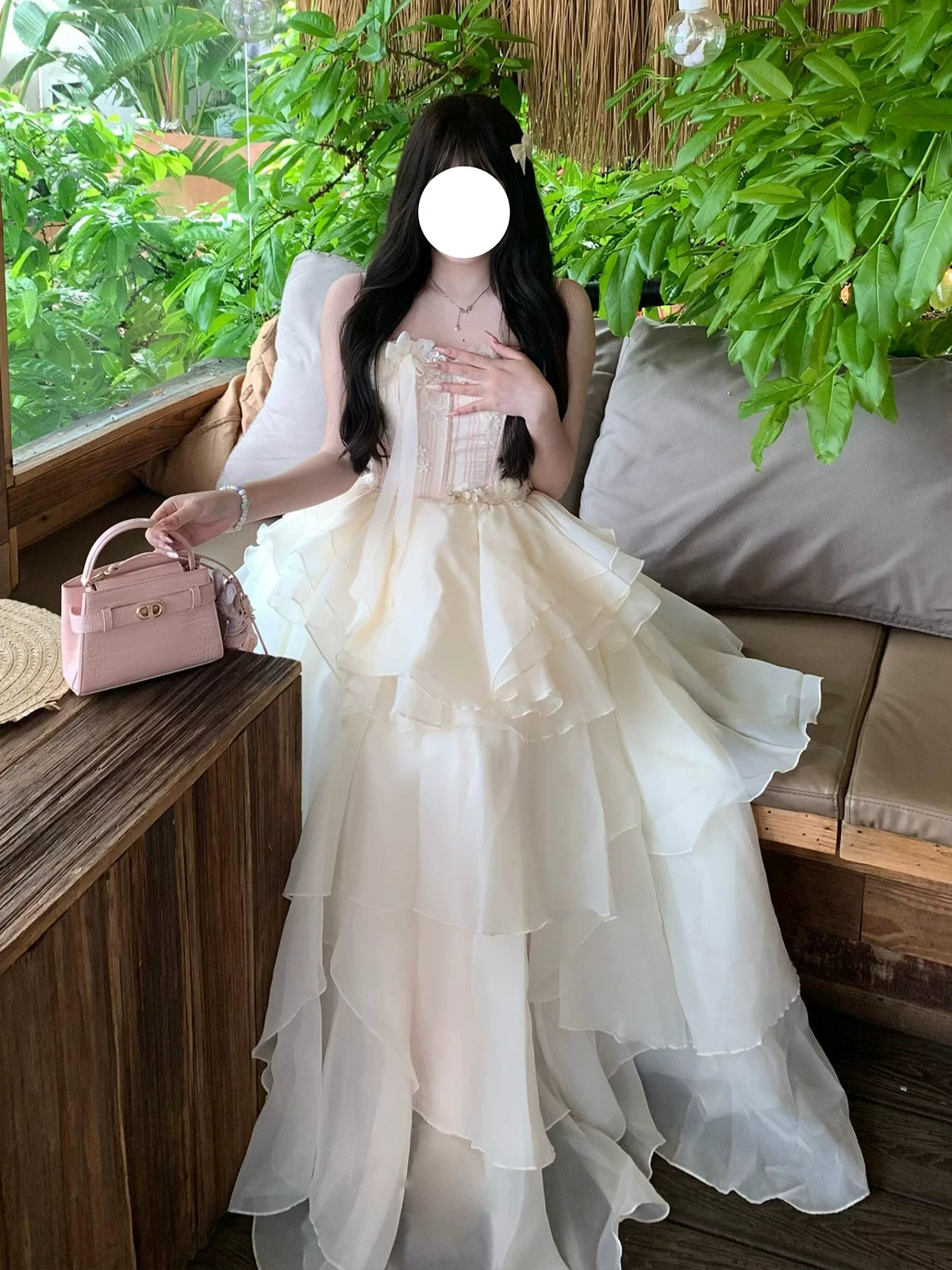 Elegant Ball Gown Spaghetti Strap Champagne Full Length Long Evening Gown Wedding Banquets Night Dresses MP159