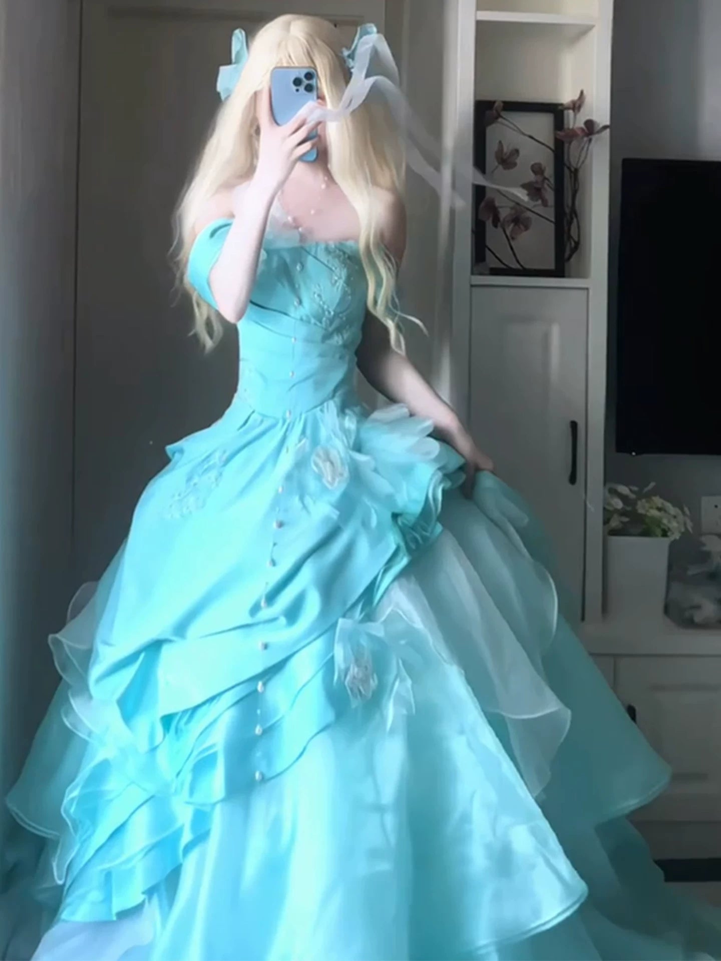 Sweet Long Tiered Quinceañera Dresses Ball Gown Off The Shoulder With Short Sleeves Blue Quince Dress MP157