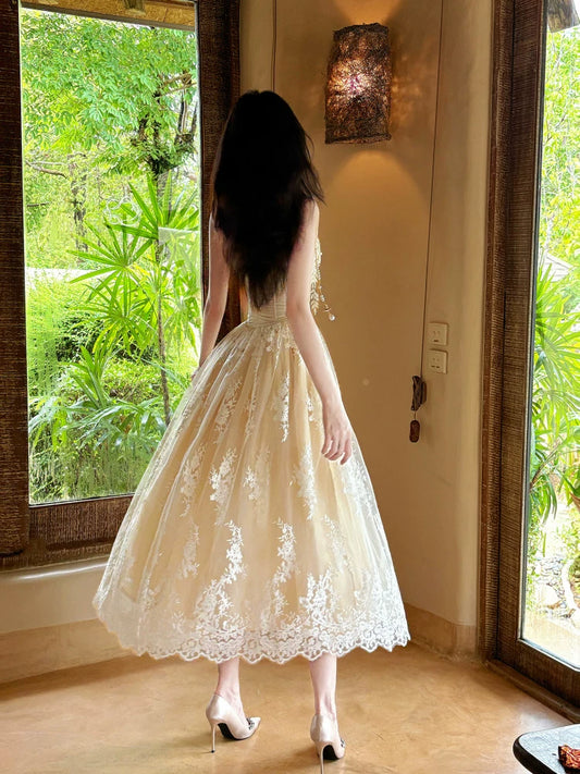 Vintage A Line Spaghetti Strap Champagne Lace 18th Birthday Gown For Women Party Dresses Holiday Beach Outfits MP216