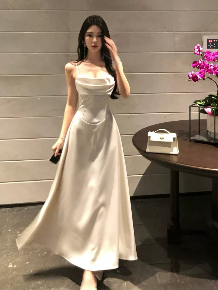 Sexy A-Linien Spaghettiträger Elfenbein Satin Ballkleid für Damen Partykleider Lange Nacht Geburtstag Abend Outfits MP198