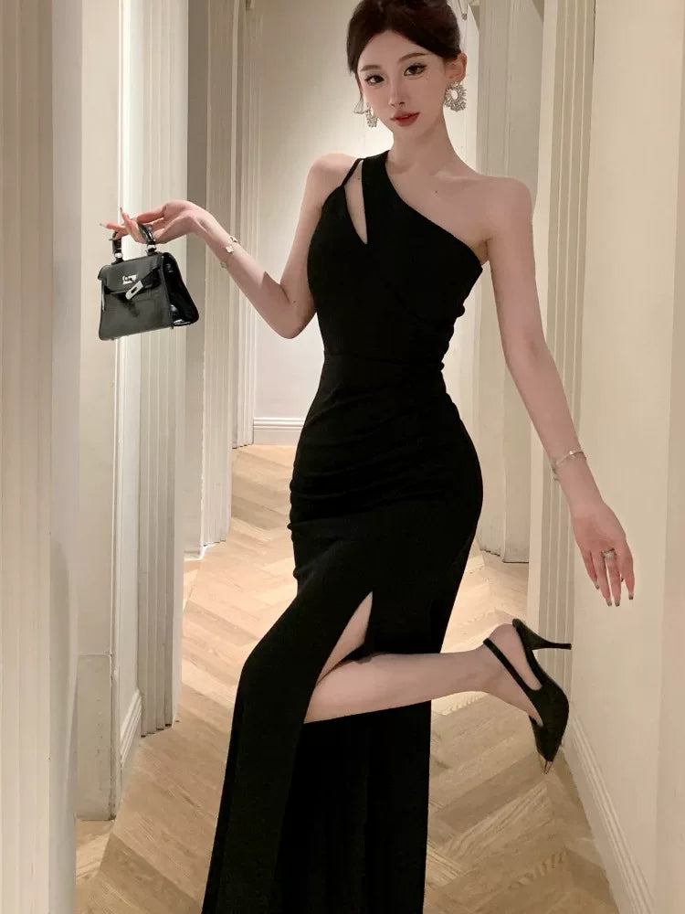 Einfaches Meerjungfrauen-Abendkleid aus Satin, schwarz, One-Shoulder, mit Schlitz, für Damen, Partys, Feiertage, Strandoutfits MP202