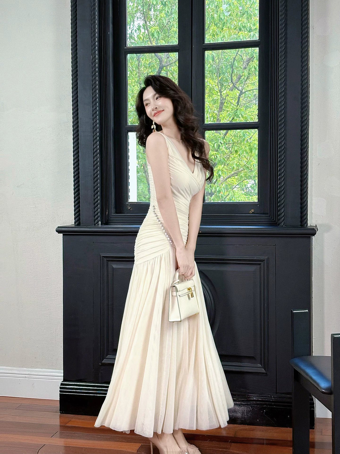 Simple Mermaid V Neck White Pleated Ideas For Women 18th Birthday Dress Evening Night Outfits MP105