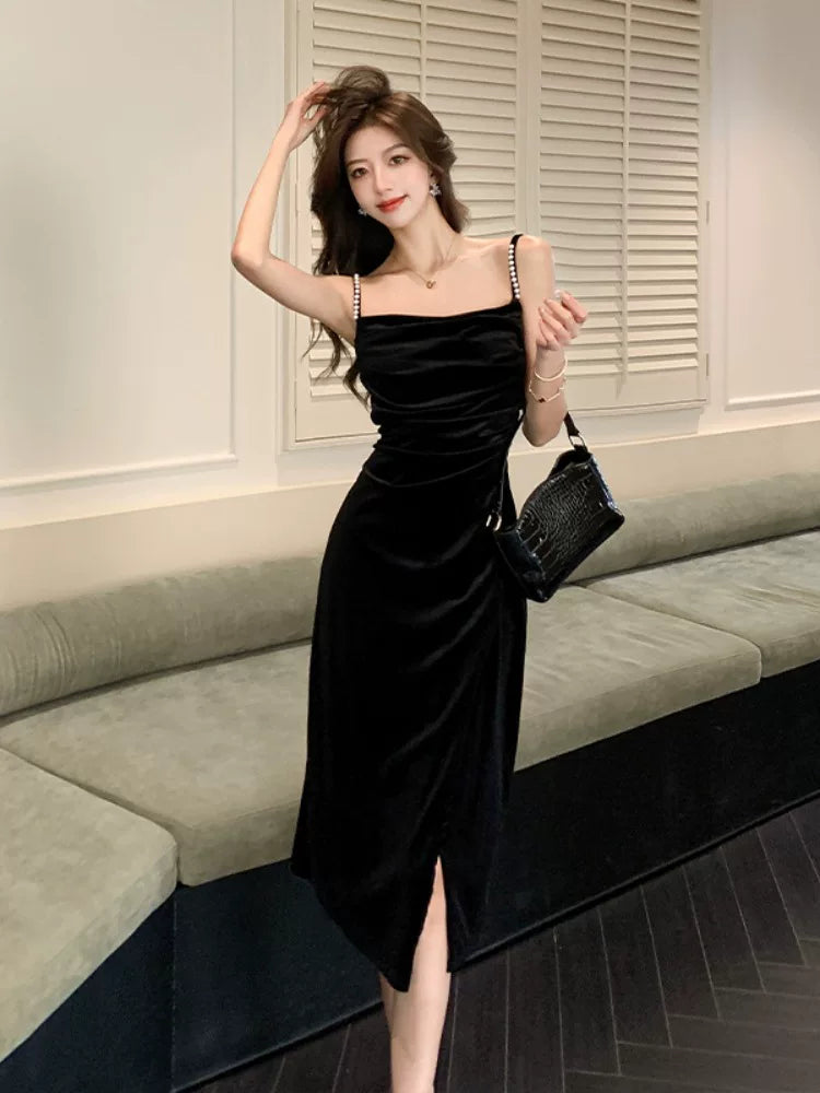 Sexy Sheath Spaghetti Strap Black Velvet Tea Length Birthday Gown For Women Party Dresses Holiday Beach Outfits MP184
