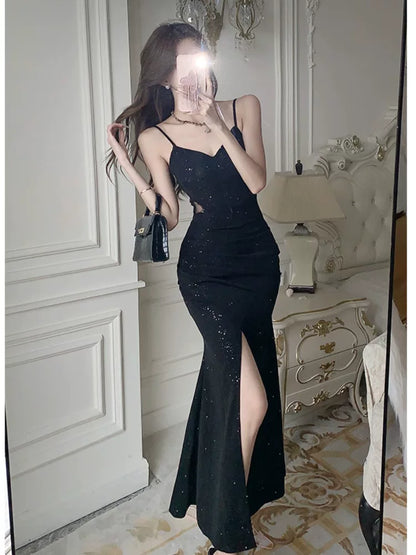 Robe de Soirée Anniversaire Noire Sirène Simple à Bretelles Fines Pailletée avec Fente pour Femme Robes de Fête Tenues de Vacances Plage MP201