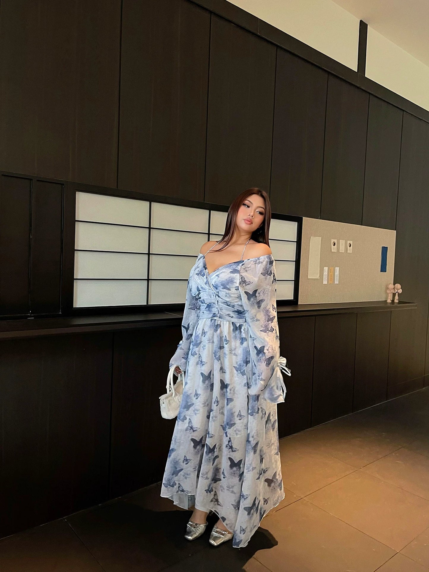 French-style V-neck blue floral long-sleeved dress for women plus size retro youthful waist-cinching slimming long holiday dress MP082