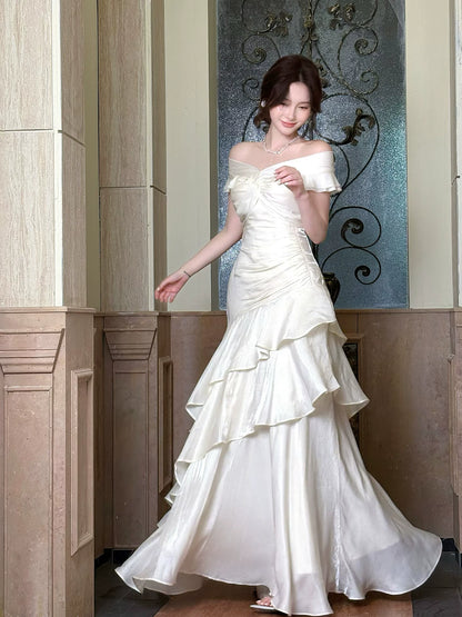 Idées de Robes de Soirée Plissées Blanches Simples Épaules Dénudées Style Sirène pour le 18ème Anniversaire de Femme, Tenues de Soirée MP111