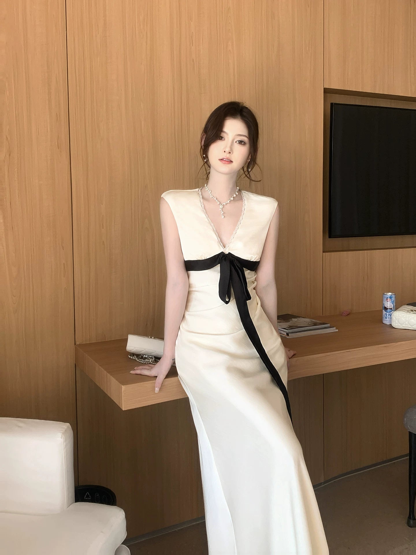 French Style Sheath V Neck Ivory Ideas For Women 21st Impress Birthday Dress Evening Night Outfit MP266