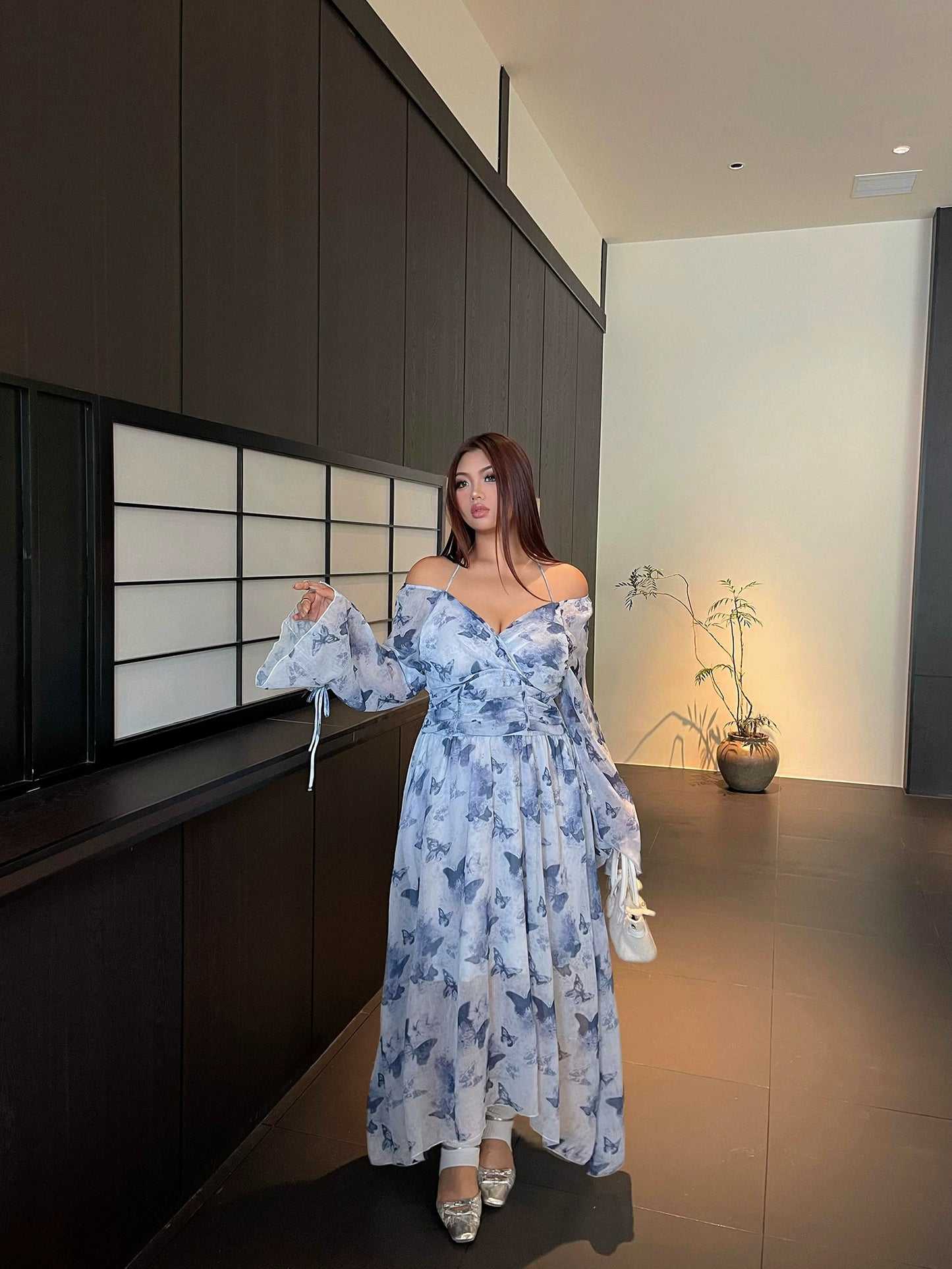 French-style V-neck blue floral long-sleeved dress for women plus size retro youthful waist-cinching slimming long holiday dress MP082