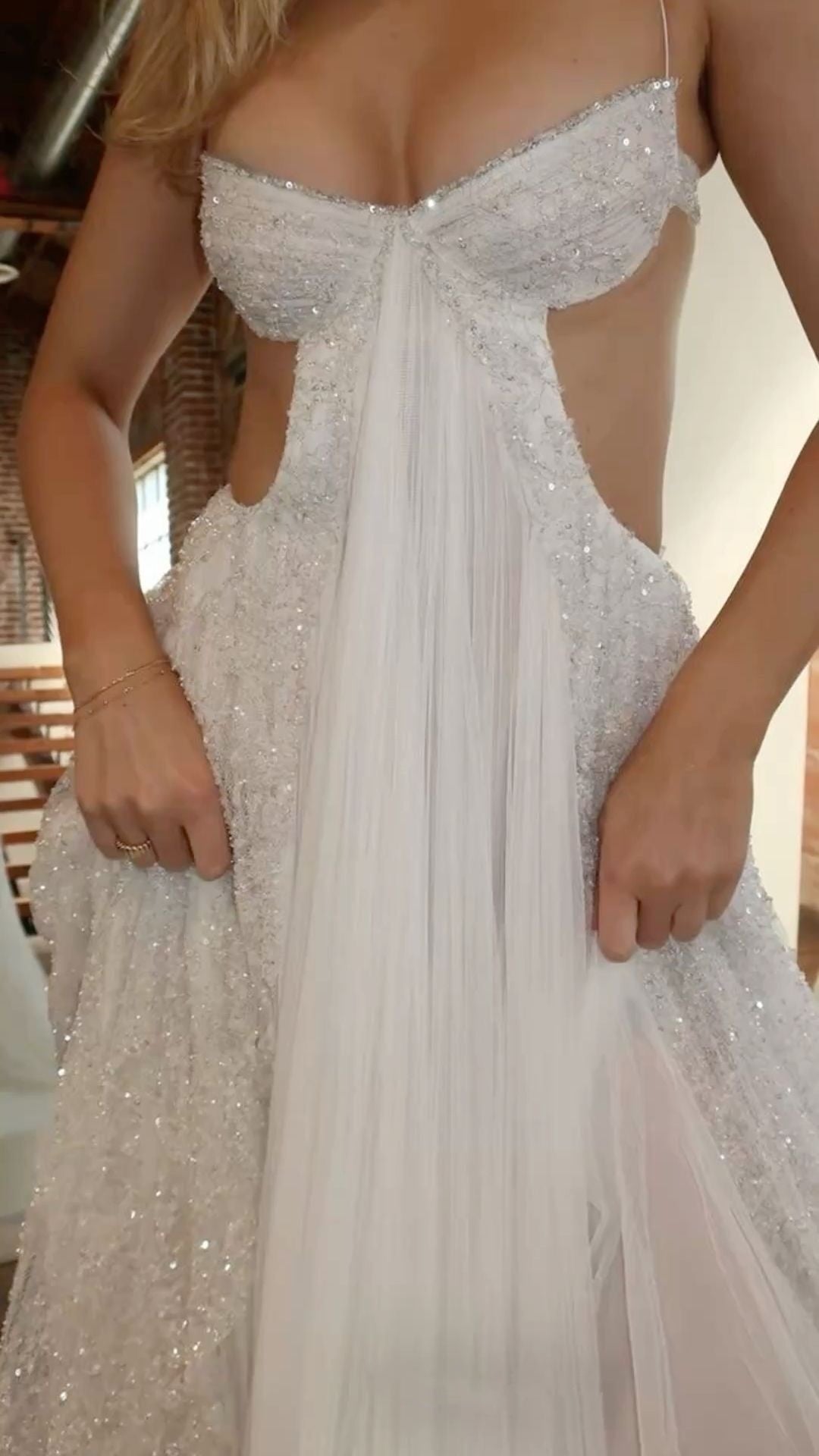 Glamorous A Line Spaghetti Strap White Sequined Sleeveless Long Prom Dresses MP711