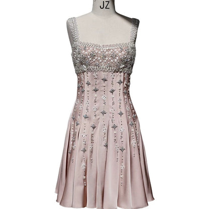 Süßes A-Linien-Kleid mit eckigem Ausschnitt aus weißem Chiffon mit Perlen kurzer Mini-Heimkehrkleider für den 17. Geburtstag MP455