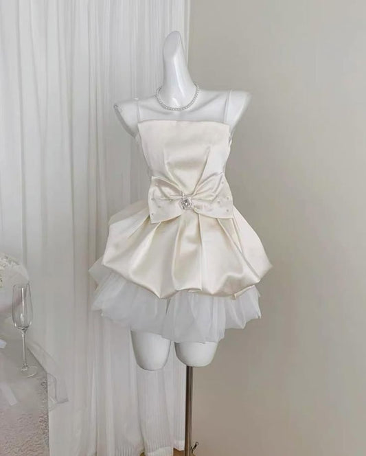 Süße A-Linie Spaghettiträger Satin Elfenbein Tanz Kurzes Mini-Heimkehrkleid Inspo Hoco Cocktailkleid MP1402