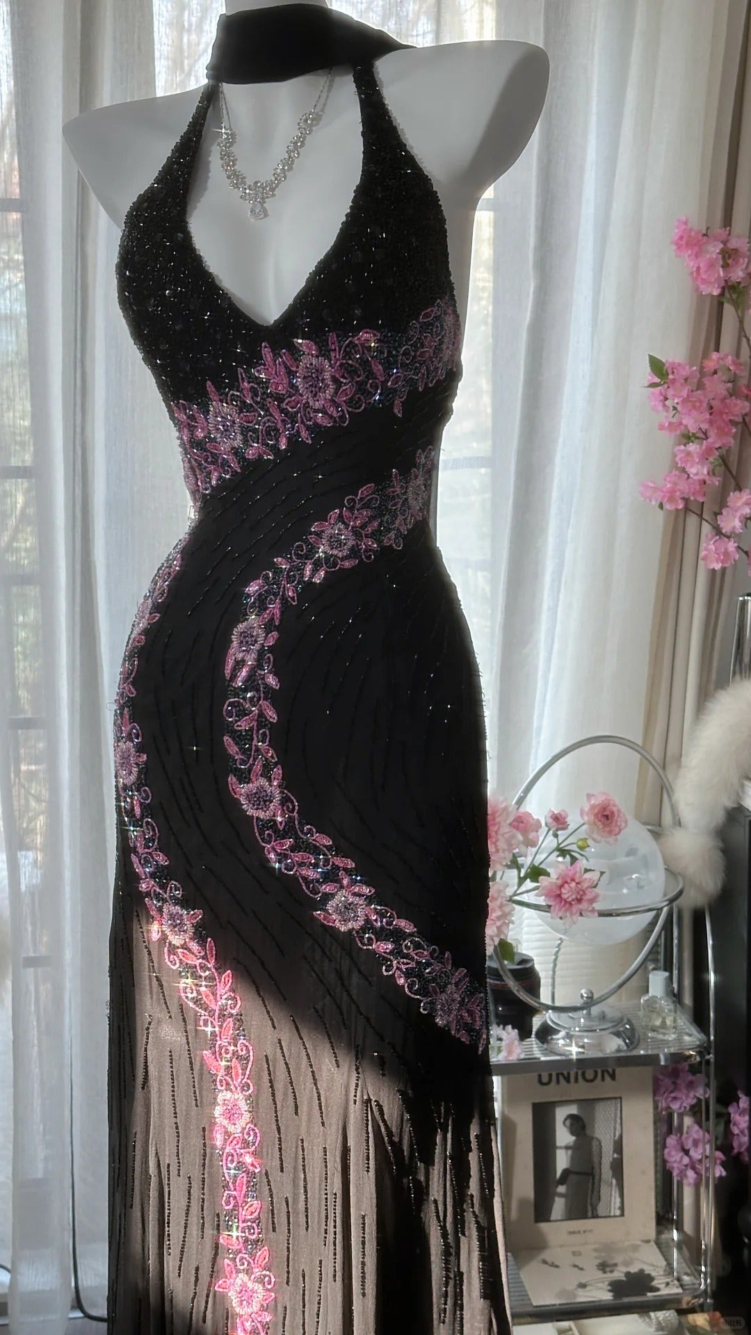 Modeste robe de soirée sirène rose dos nu avec cristaux en mousseline perlée sans manches pour bal de promo MP1012