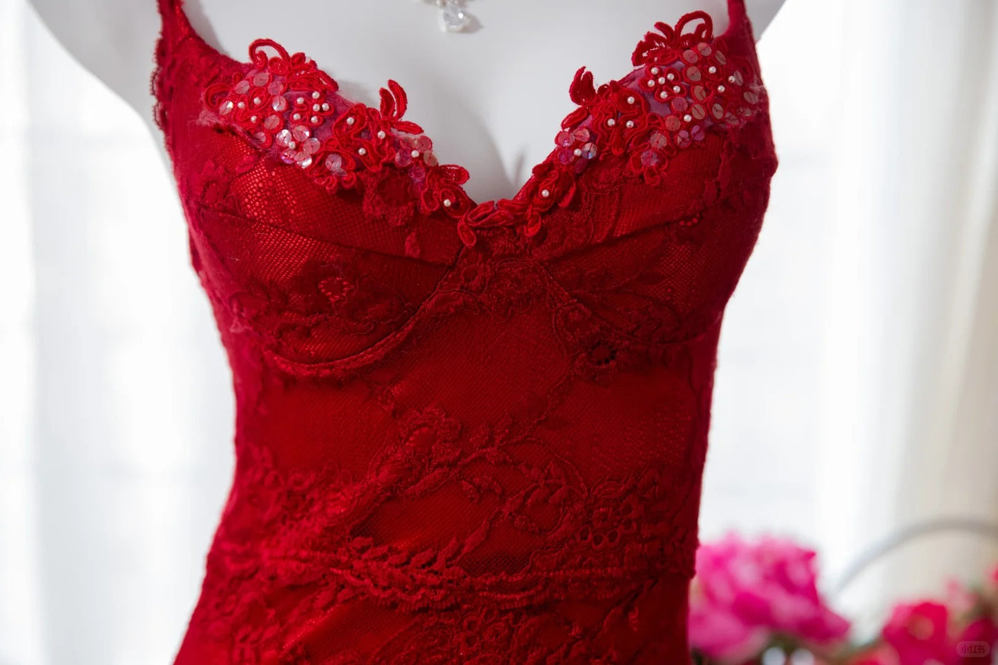 Vintage Mermaid Spaghetti Strap Chiffon Asymmetrical Lace Red Formal Gown Evening Night Prom Dresses MP1020