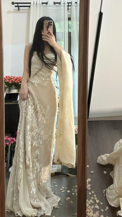Bescheidenes Meerjungfrauen-Spaghettiträger-Champagner-Spitzen-ärmelloses Chiffon-langes formelles Abendballkleid MP1060