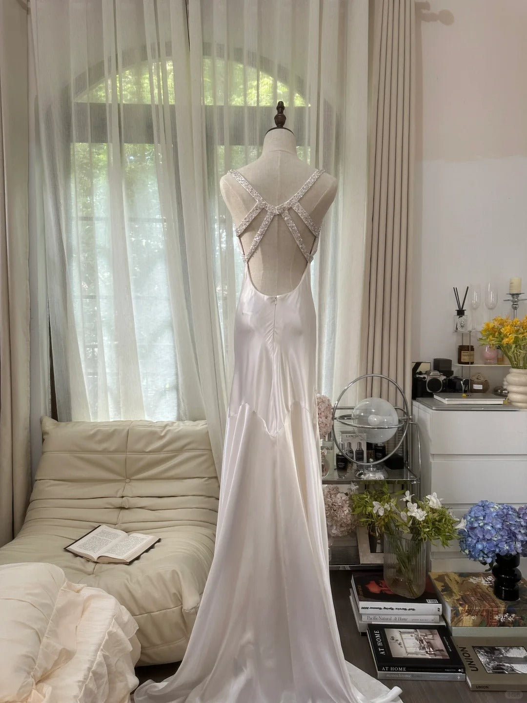 Robe de soirée longue Modest Mermaid, dos nu, en satin blanc, bretelles spaghetti, sans manches, MP1076