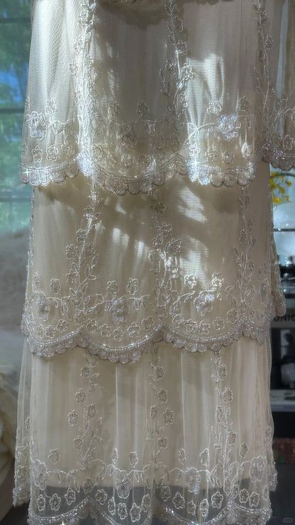 Vintage Mermaid V Neck Ivory Lace Formal Gown With Beading Evening Night Long Prom Dresses MP995