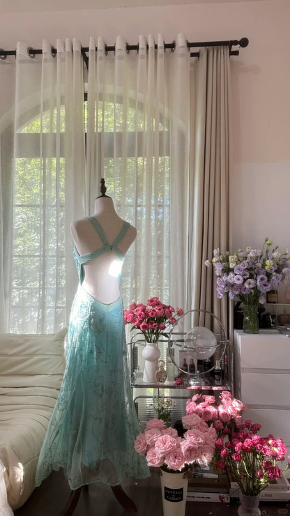 Bescheidene Meerjungfrau-Herz-Ausschnitt-blaues rückenfreies Chiffon-bodenlanges ärmelloses Abendkleid Ballkleider MP1065