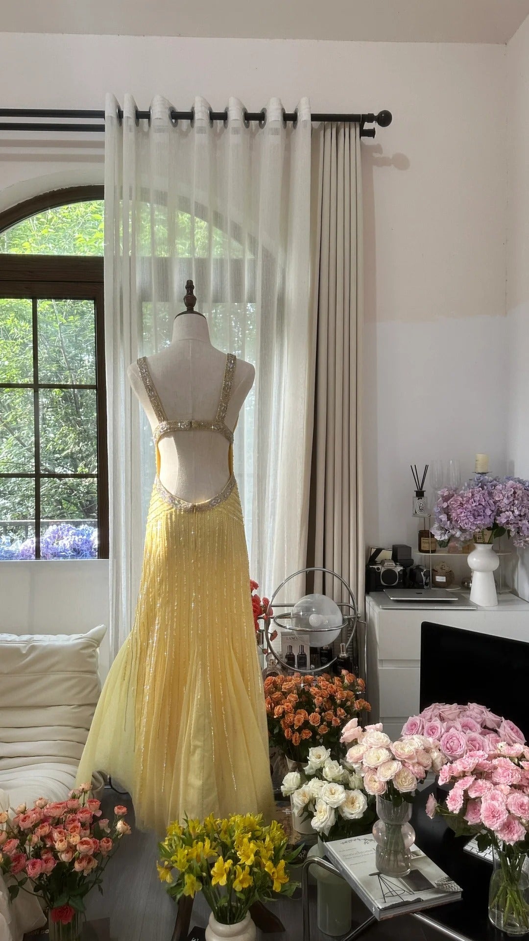 Vintage Meerjungfrau Sweetheart Gelb Rückenfrei Chiffon mit Perlen Abendkleid Lang Ballkleid MP1073