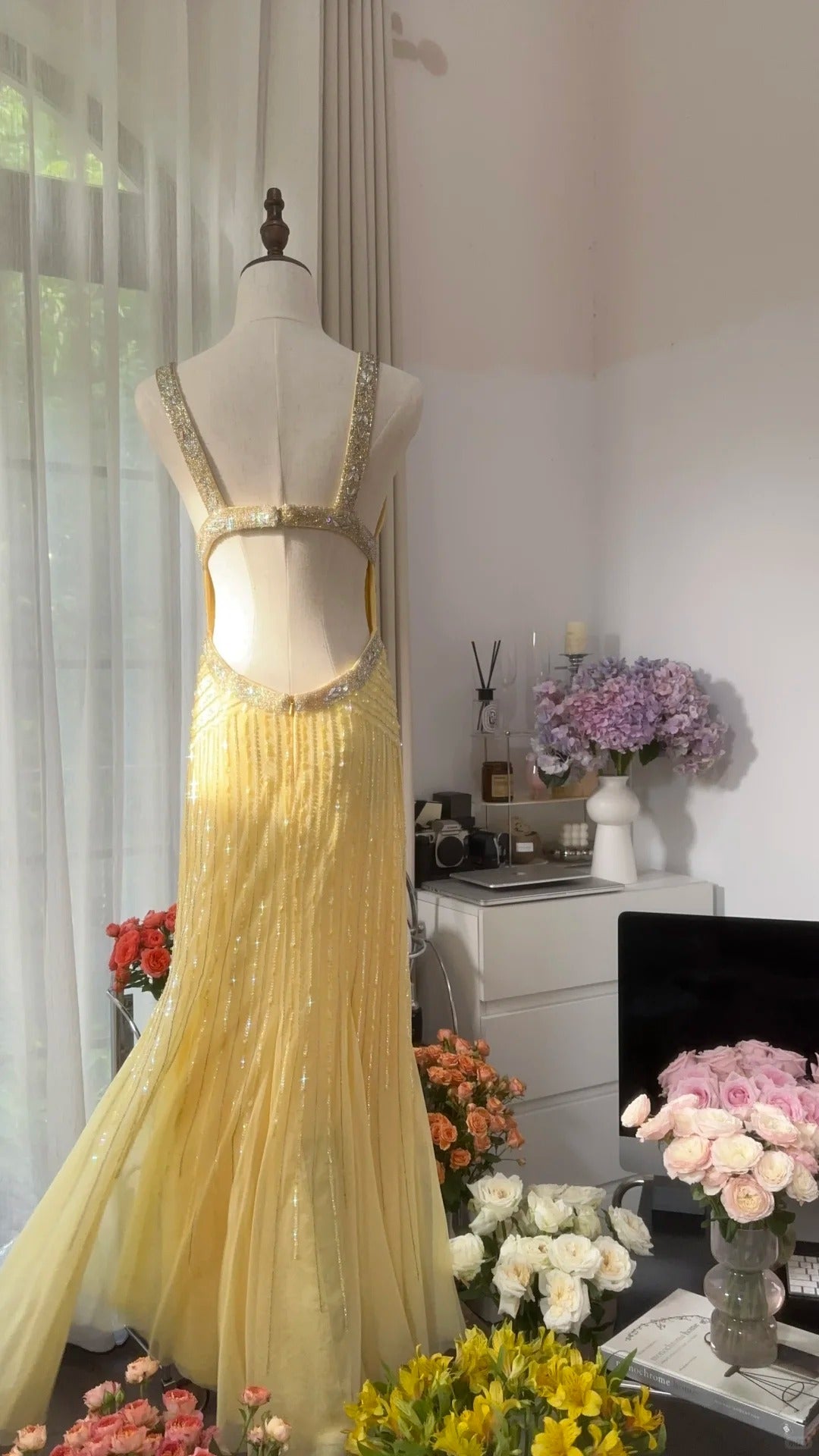 Vintage Meerjungfrau Sweetheart Gelb Rückenfrei Chiffon mit Perlen Abendkleid Lang Ballkleid MP1073