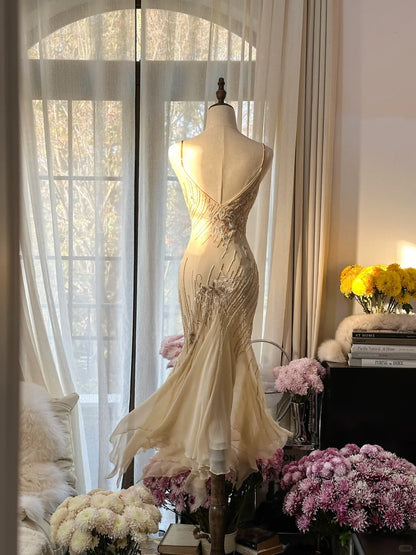 Bescheidene Meerjungfrau Spaghettiträger Champagner Chiffon Bodenlang Ärmelloses Festliches Abendkleid Ballkleid MP1078