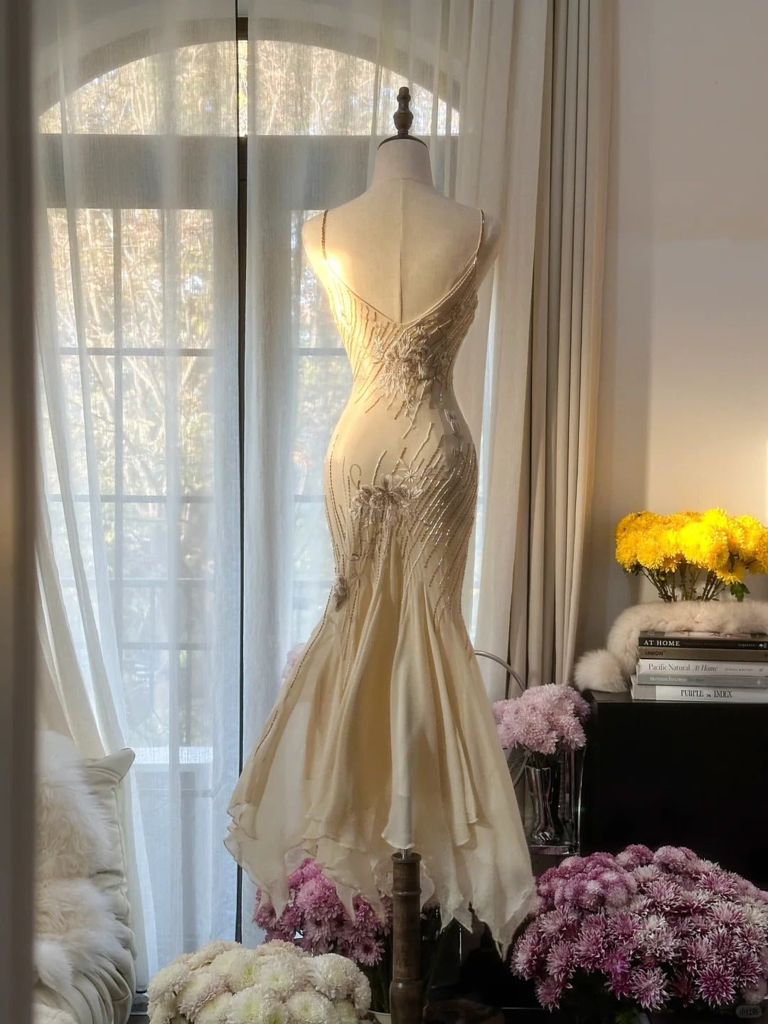Bescheidene Meerjungfrau Spaghettiträger Champagner Chiffon Bodenlang Ärmelloses Festliches Abendkleid Ballkleid MP1078
